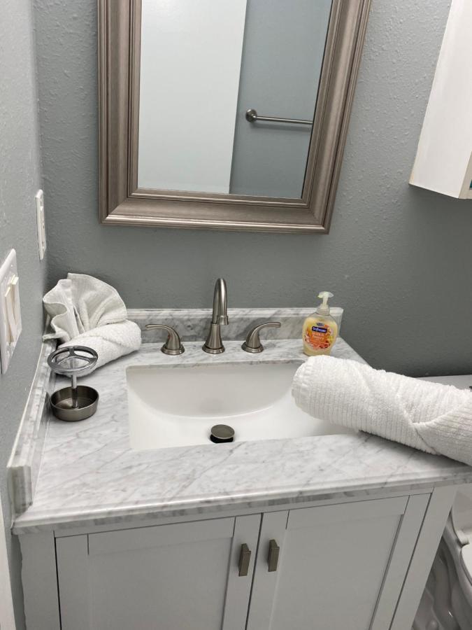 2 Bedrooms Vacation Home Tampa Eksteriør billede